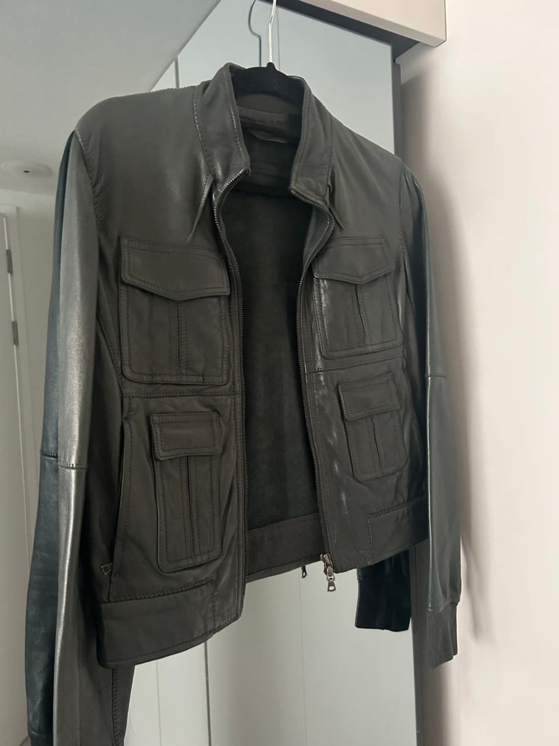 닐바렛 싱글 투웨이 가죽 자켓 xs사이즈 상품이미지1