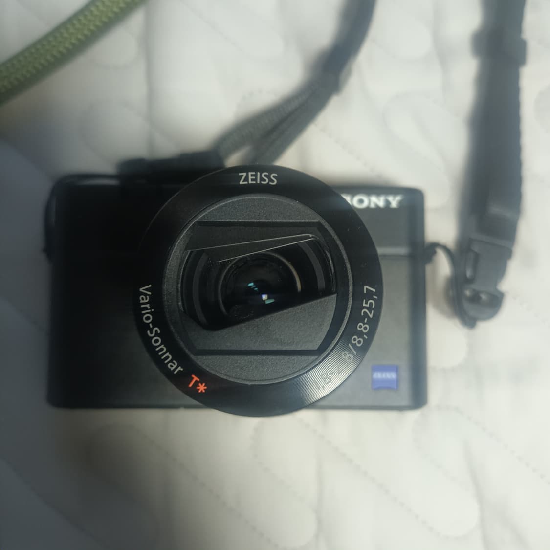 소니 사이버샷 RX100M4 처분합니다 ! 상품이미지3