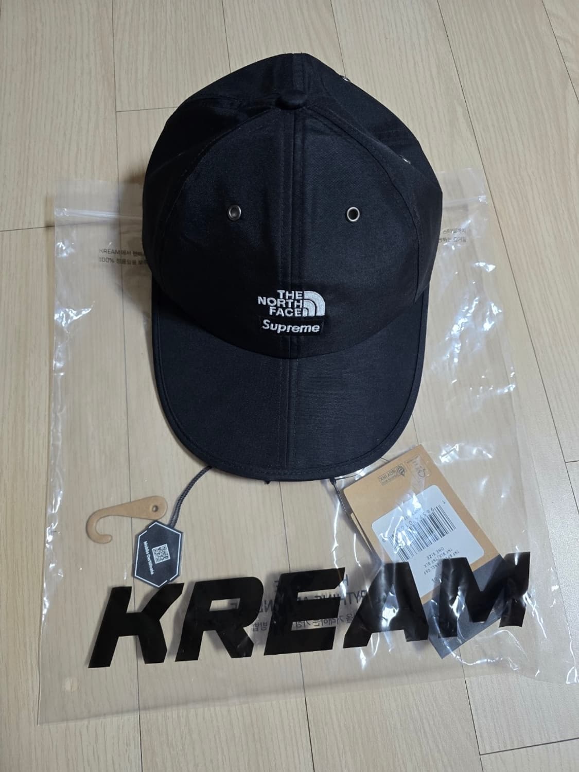 슈프림 x 노스페이스 스플릿 6-패널 블랙 - 24SS [크림구매인증] 상품이미지10