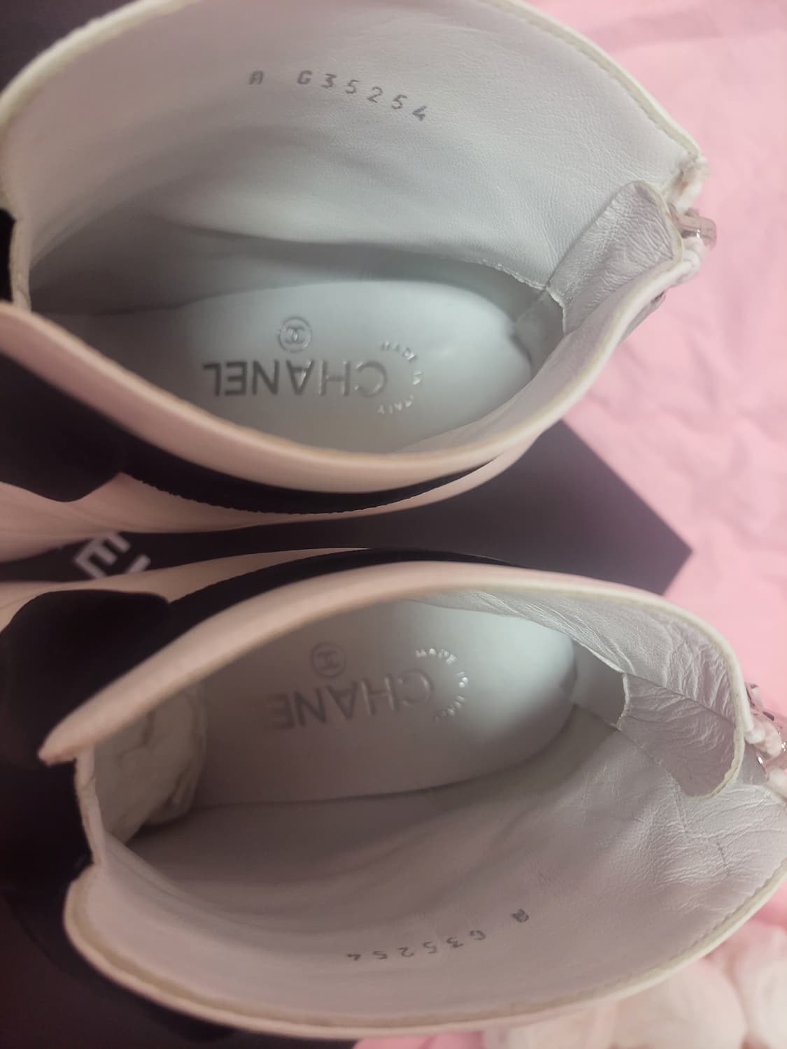 정품)급처새상품!샤넬 리본 로고 앵클 부츠 구두 힐 상품이미지5