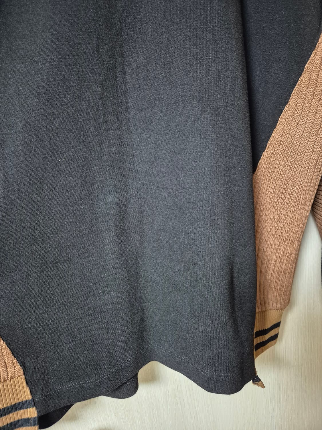 (21년) 시스템 옴므 배색 맨투맨 긴팔 니트배색 맨투맨 105 상품이미지8