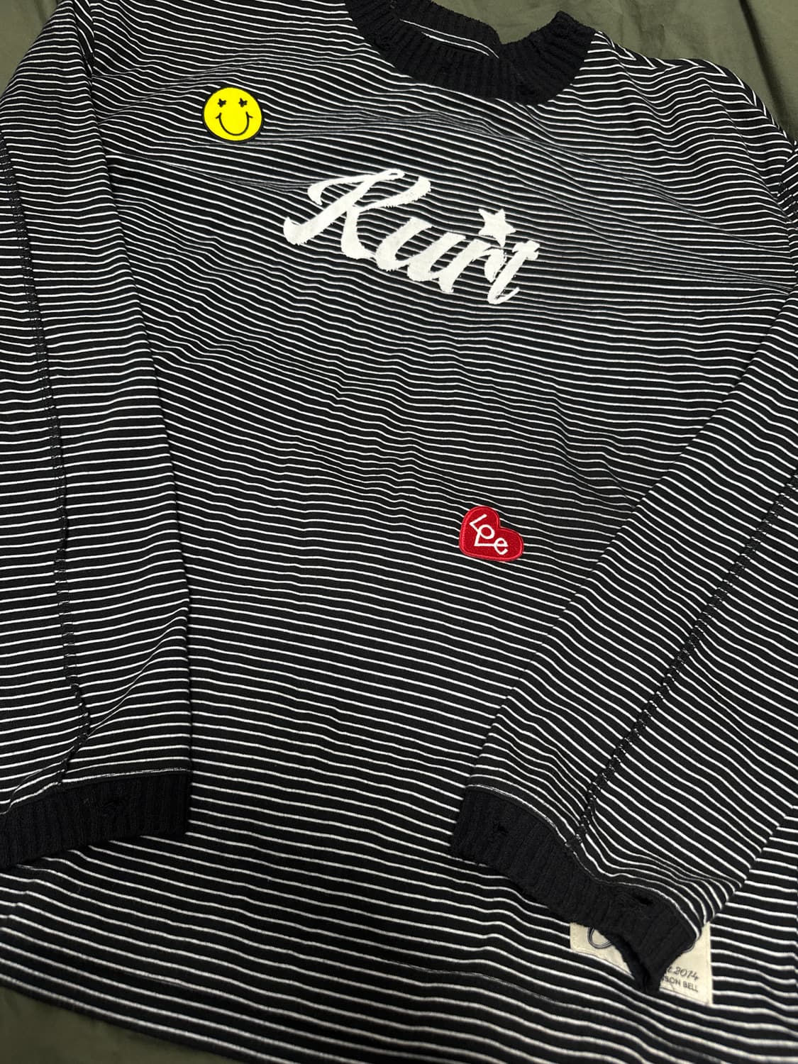 앤더슨벨 커트 스트라이프 티셔츠 블랙 M 상품이미지3