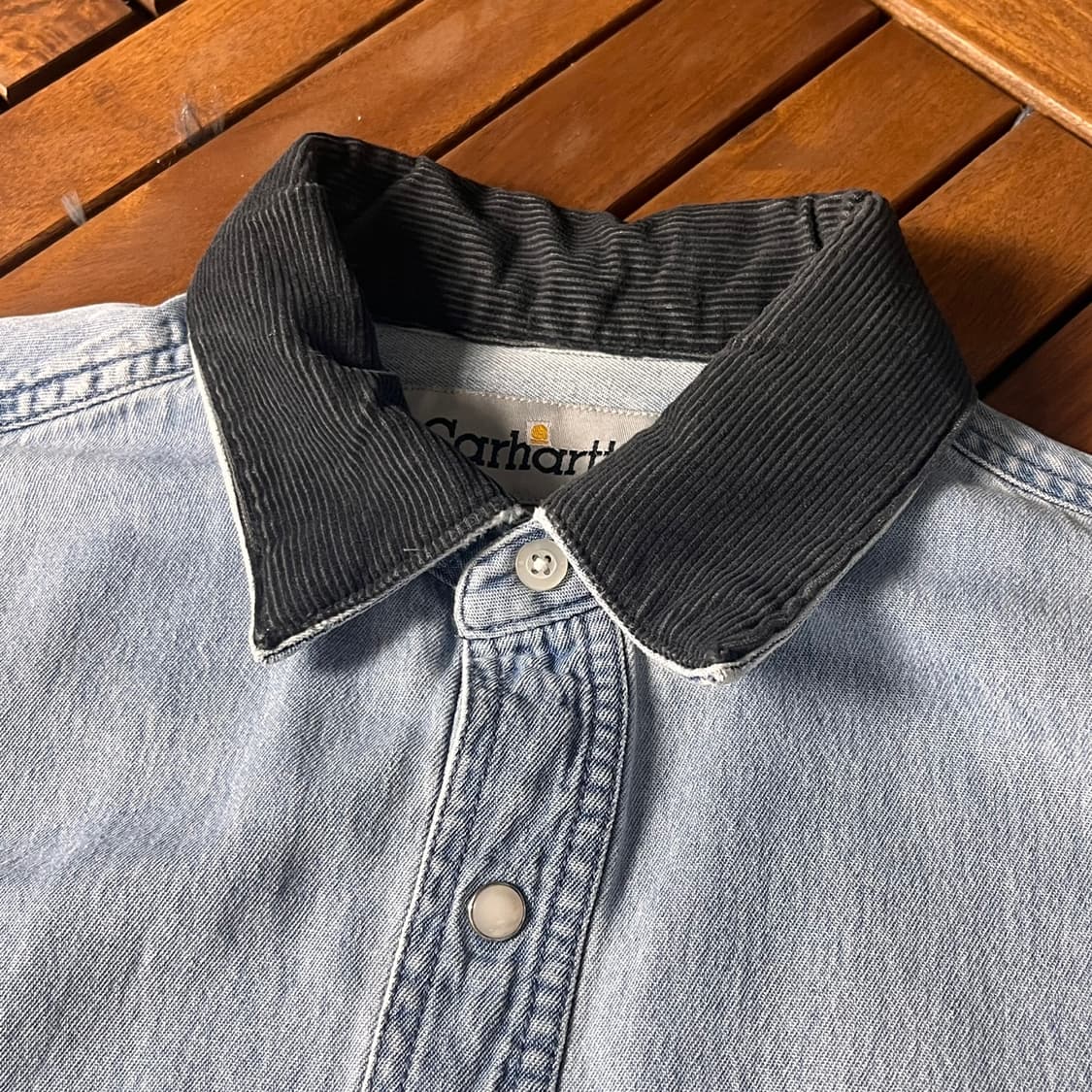 [2XL]칼하트 리메이크 연청 데님 반팔 셔츠 상품이미지4