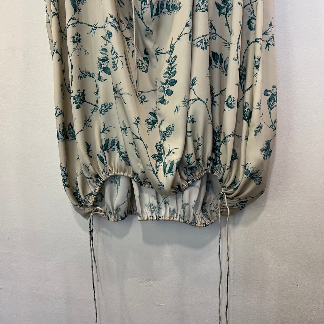 Mulberry 멀버리 슬리브리스 블라우스 상품이미지6