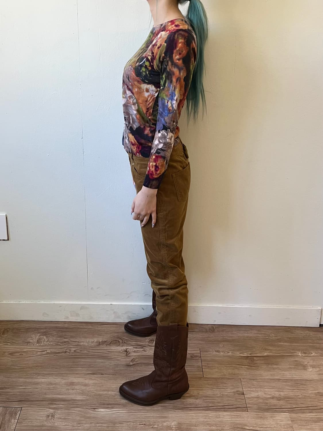 Gess 캐시미어 로즈 스웨터 상품이미지8