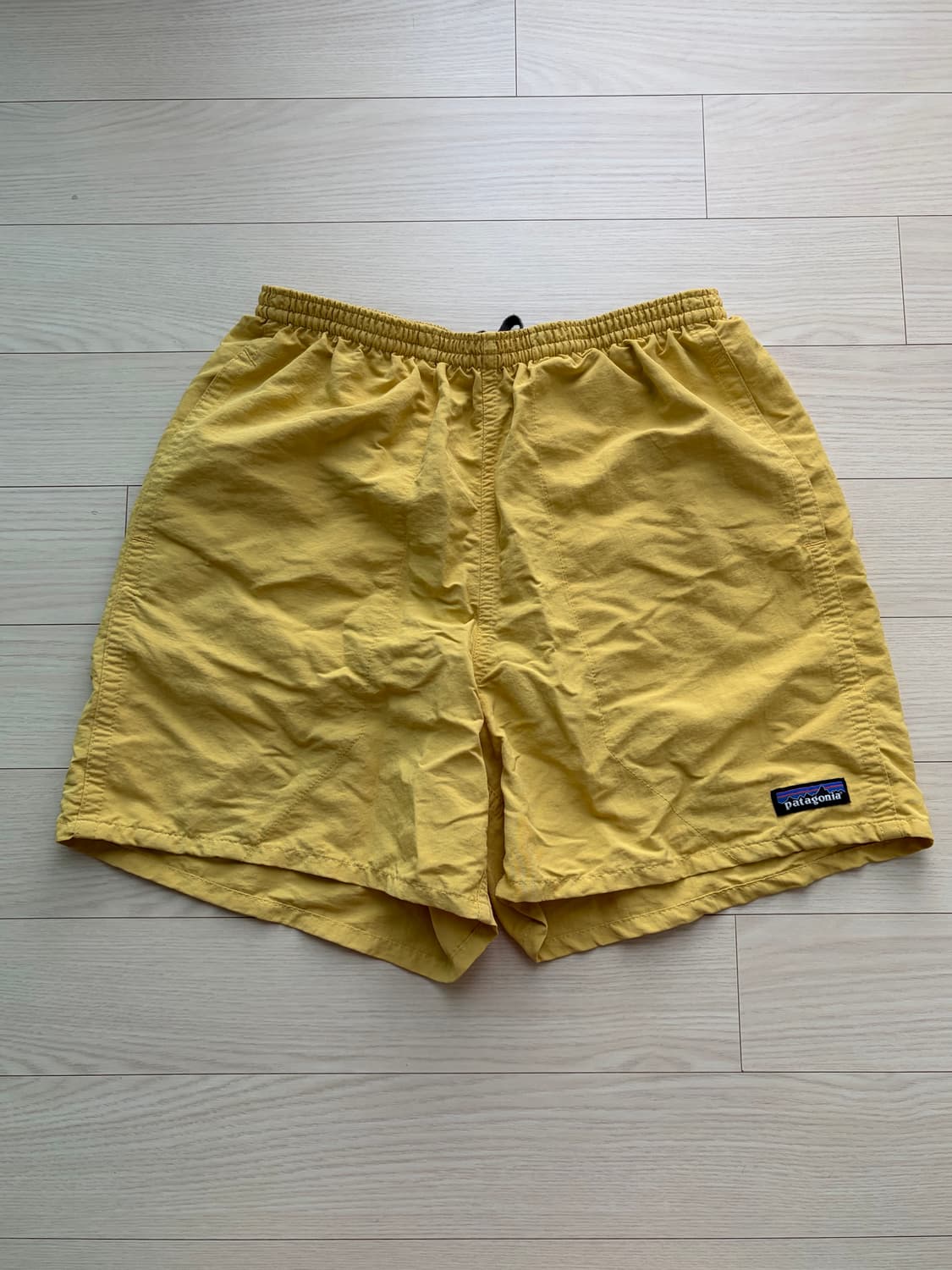 Patagonia 파타고니아 배기스 5인치 쇼츠 S (옐로우) 상품이미지2