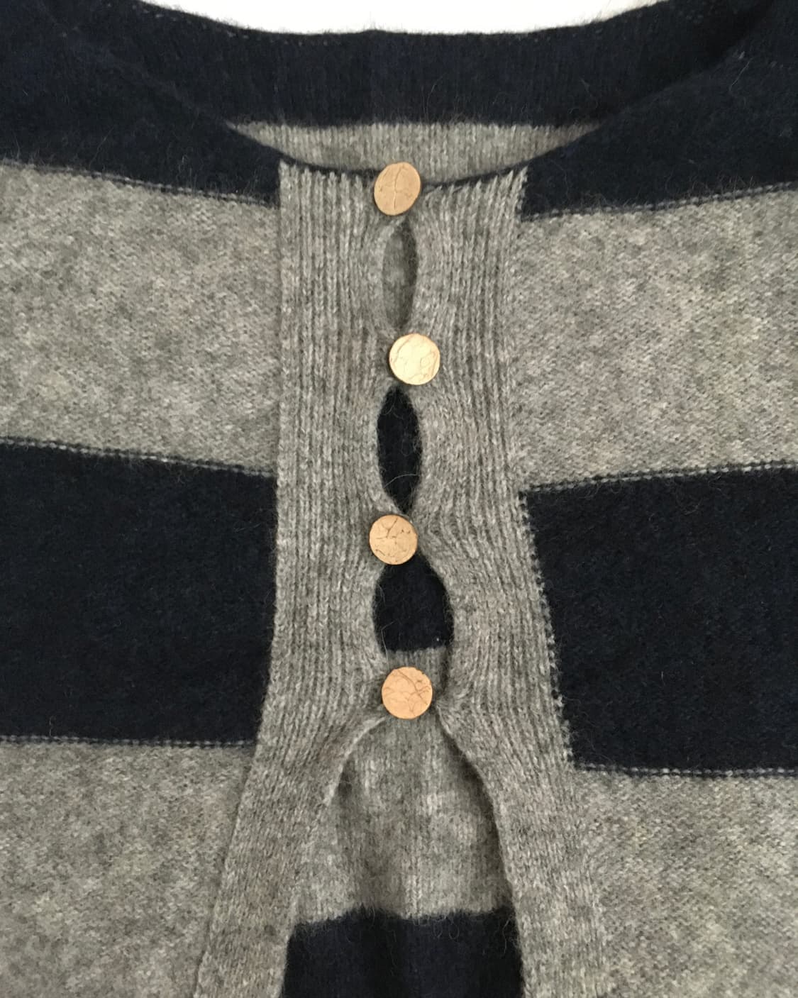 Cropped Stripe Knit Cardigan 상품이미지2