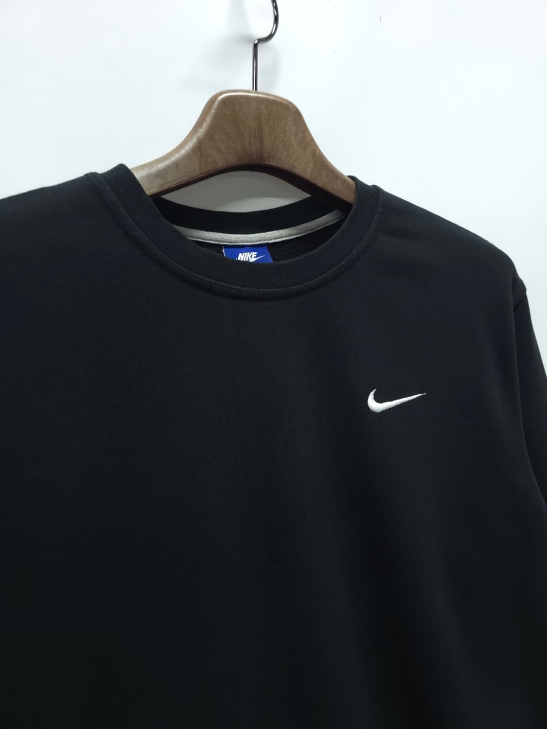 나이키 남성 블랙 솔로스우시 로고 스웻 맨투맨 (XXL) 상품이미지4
