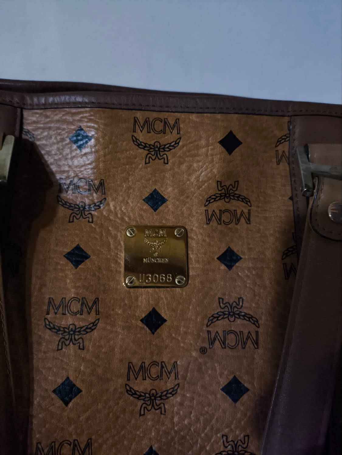 MCM 비세토스 쇼퍼백 상품이미지4