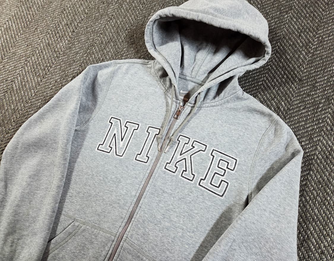 나이키 Nike 레터링 자수로고 후드 집업 상품이미지1