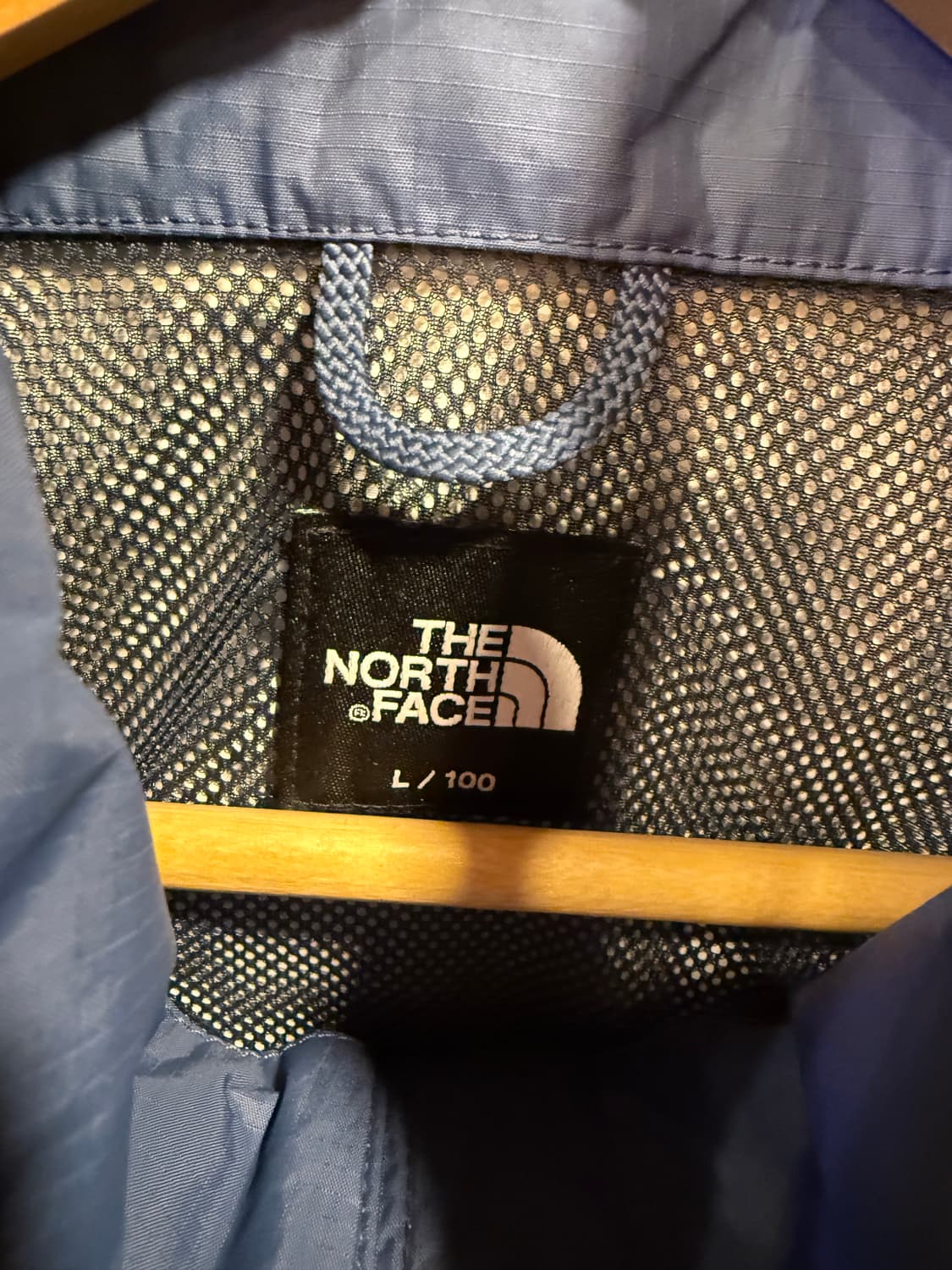 노스페이스 블루 바람막이  상품이미지2