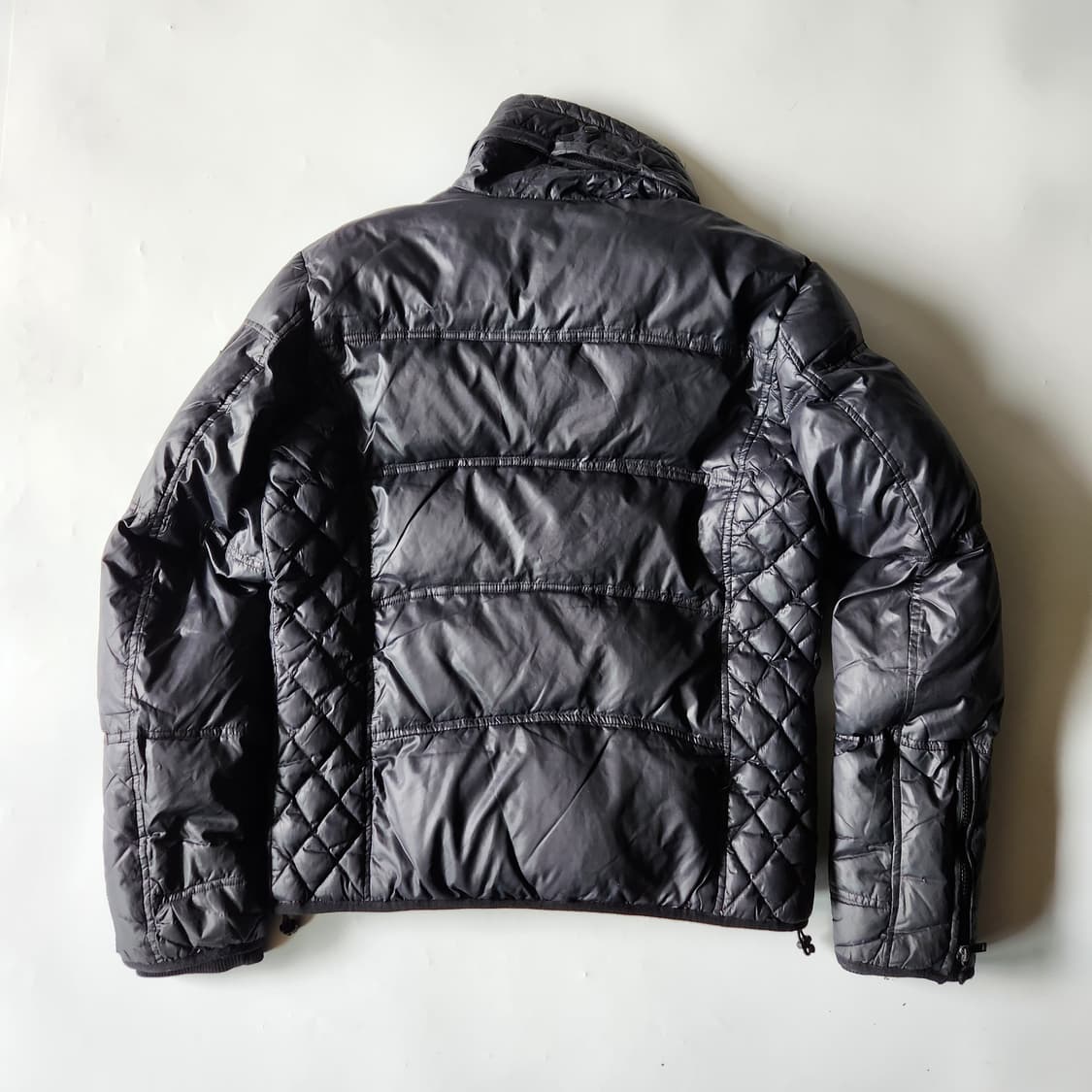 디젤 D포켓 바이커 다운 패딩 상품이미지3