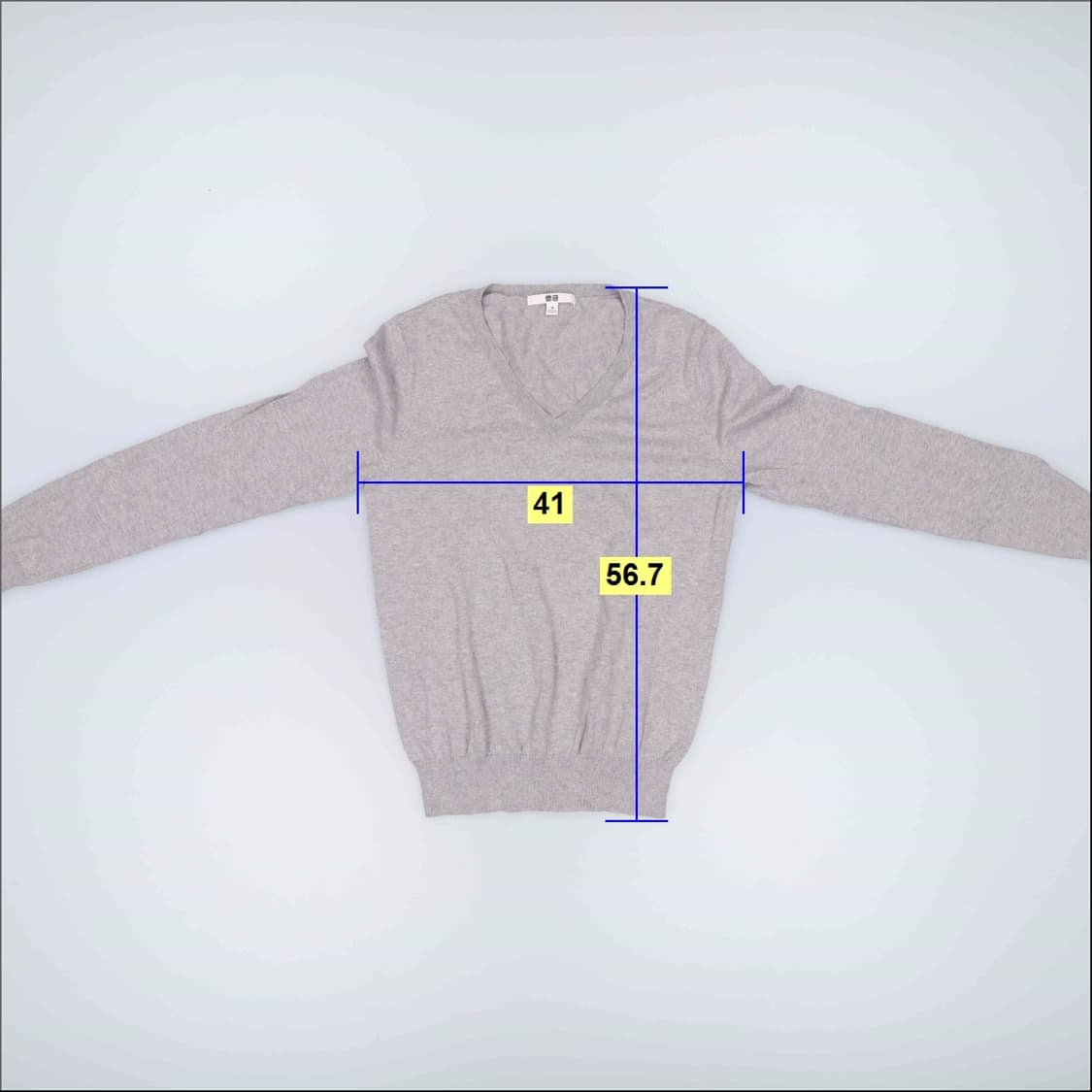 M 유니클로 여성 브이넥 니트 0410H1 상품이미지5