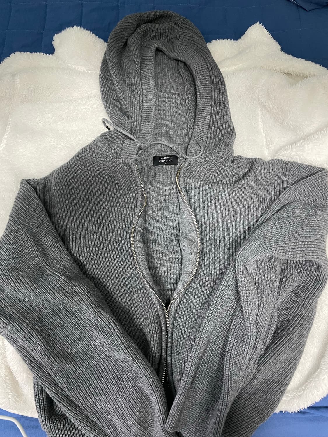 무신사 스탠다드 우먼즈 리브드 니트 후디드 집업 [미디엄 그레이]  상품이미지1