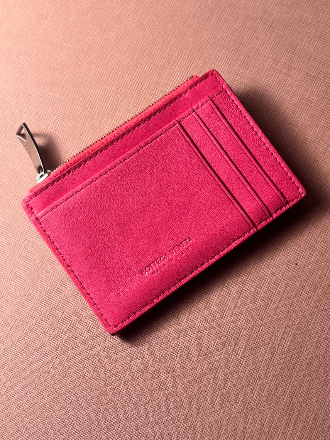 보테가베네타 카드지갑 / 지퍼 카드홀더 (꽃분홍 핑크) 상품이미지1