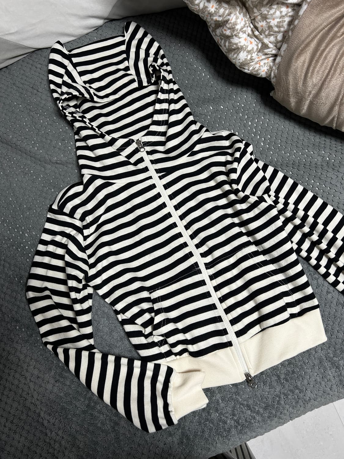 고양이 귀 단가라 후드집업 지뢰고스로리 상품이미지1