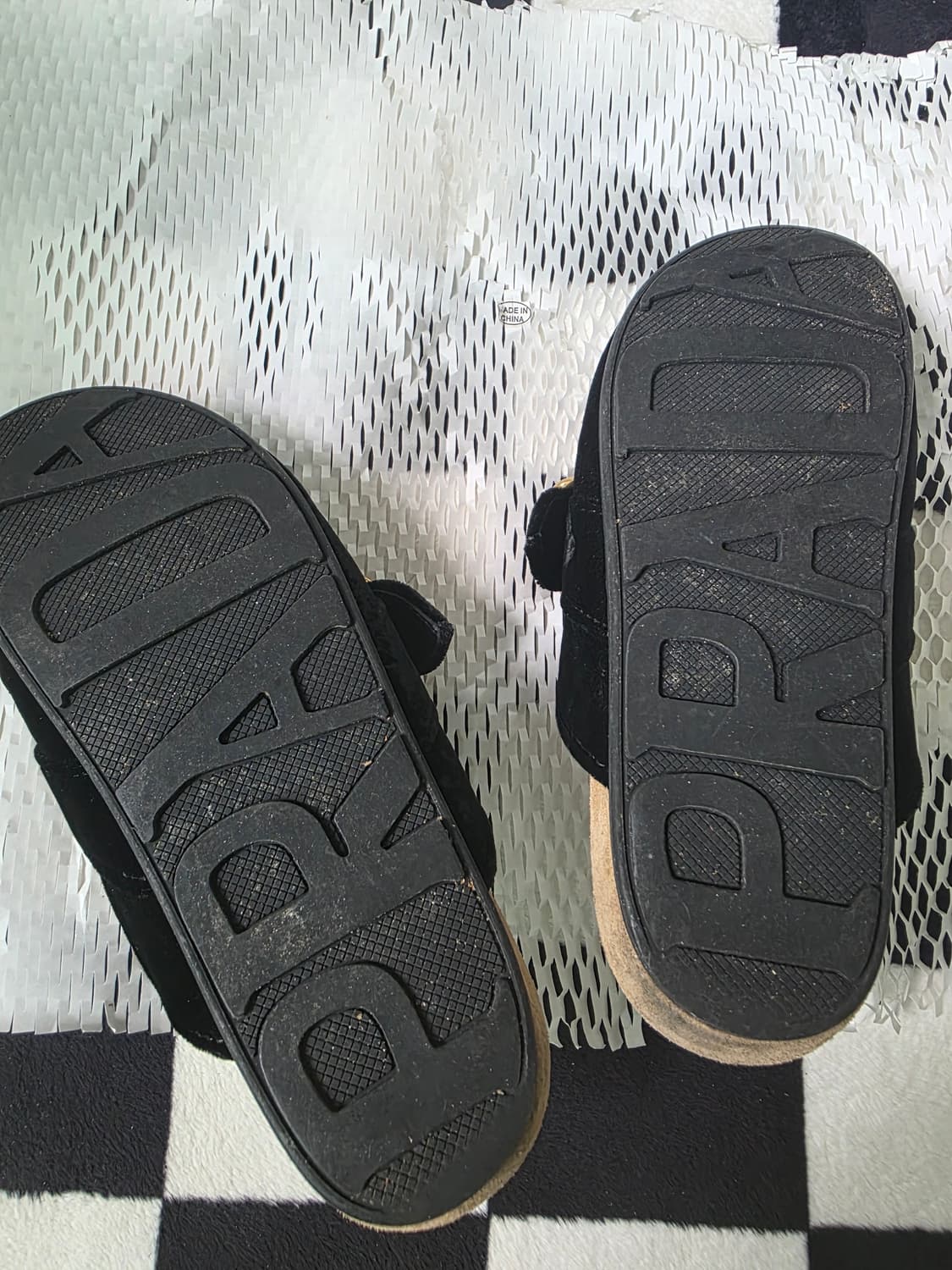 프라다 벨벳 뮬 230 상품이미지4