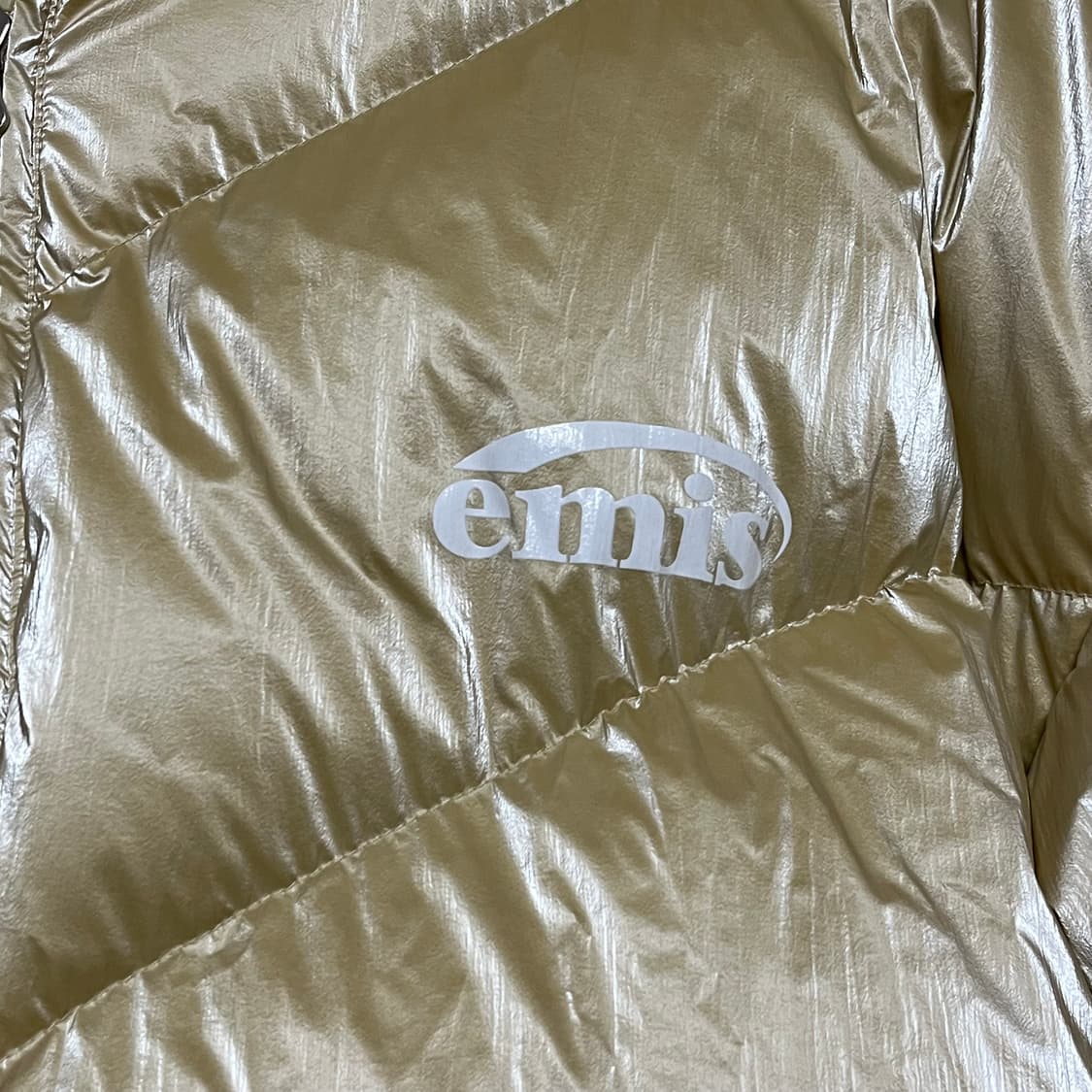 emis 이미스 골드 양면 패딩 L (새상품) 상품이미지5