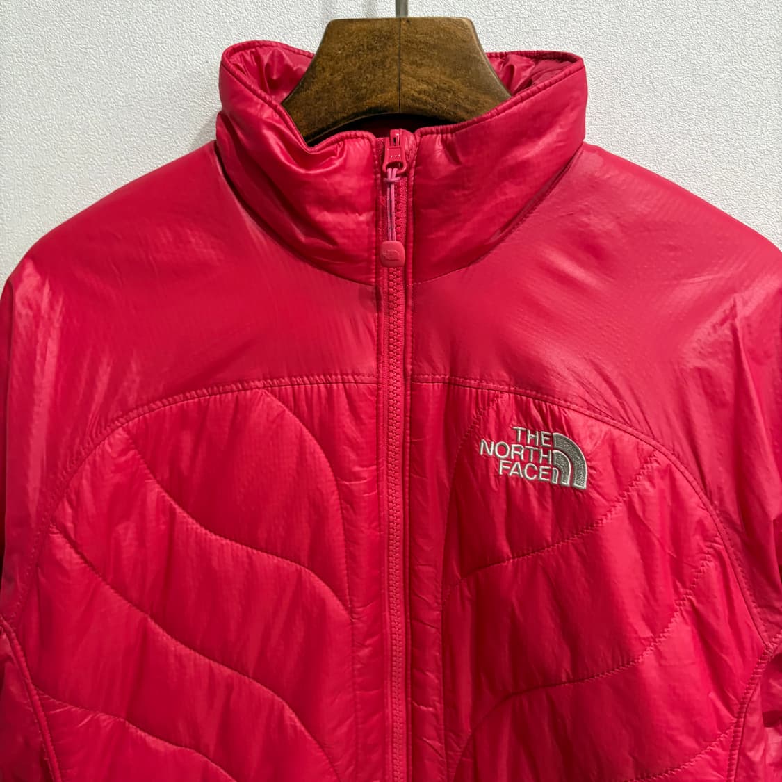 노스페이스 여성 경량 패딩 85 상품이미지2