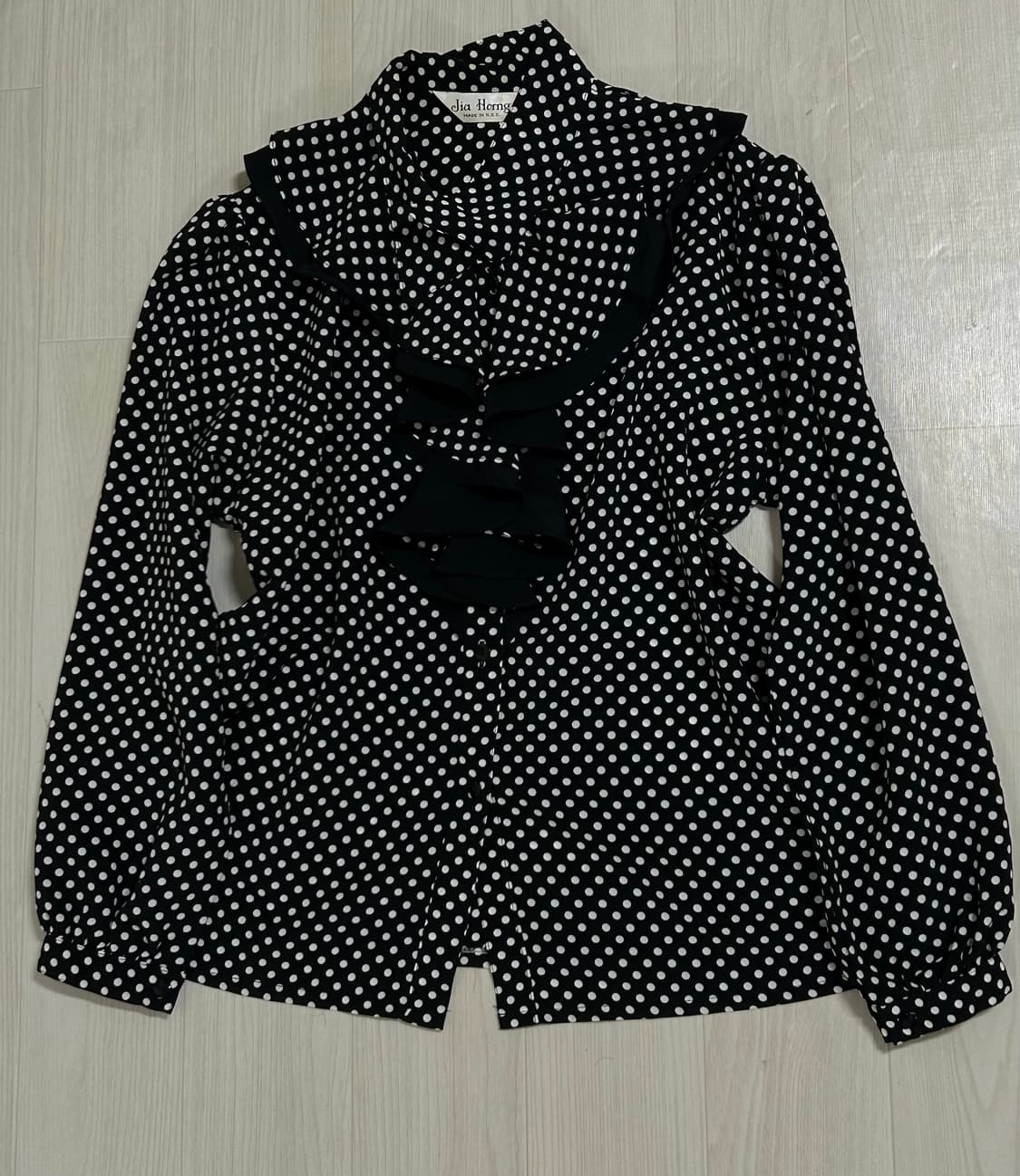 도트 프릴카라 쉬폰 블라우스 상품이미지1