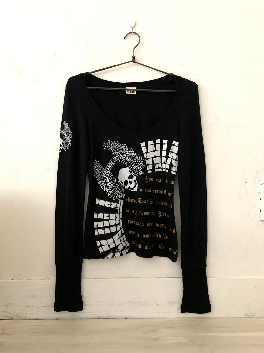 d.i.a skull print long-sleeve 상품이미지1