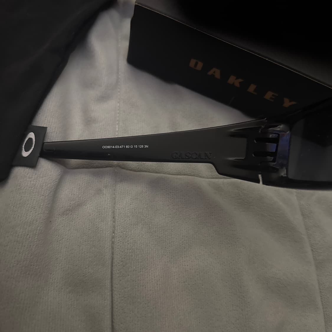 오클리 가스캔 블랙 선글라스 상품이미지2