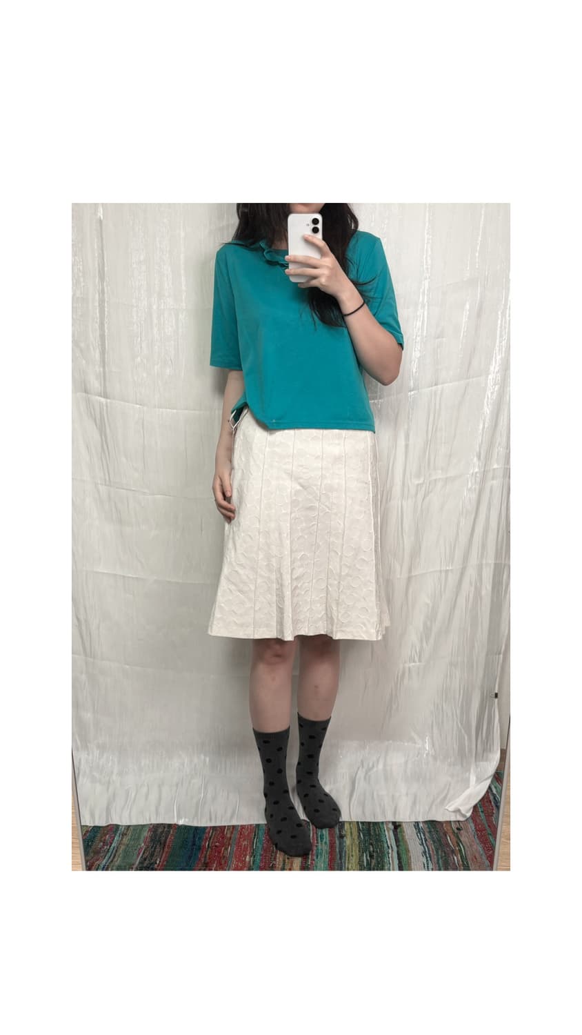 Peacock Ruffle Tee 상품이미지7