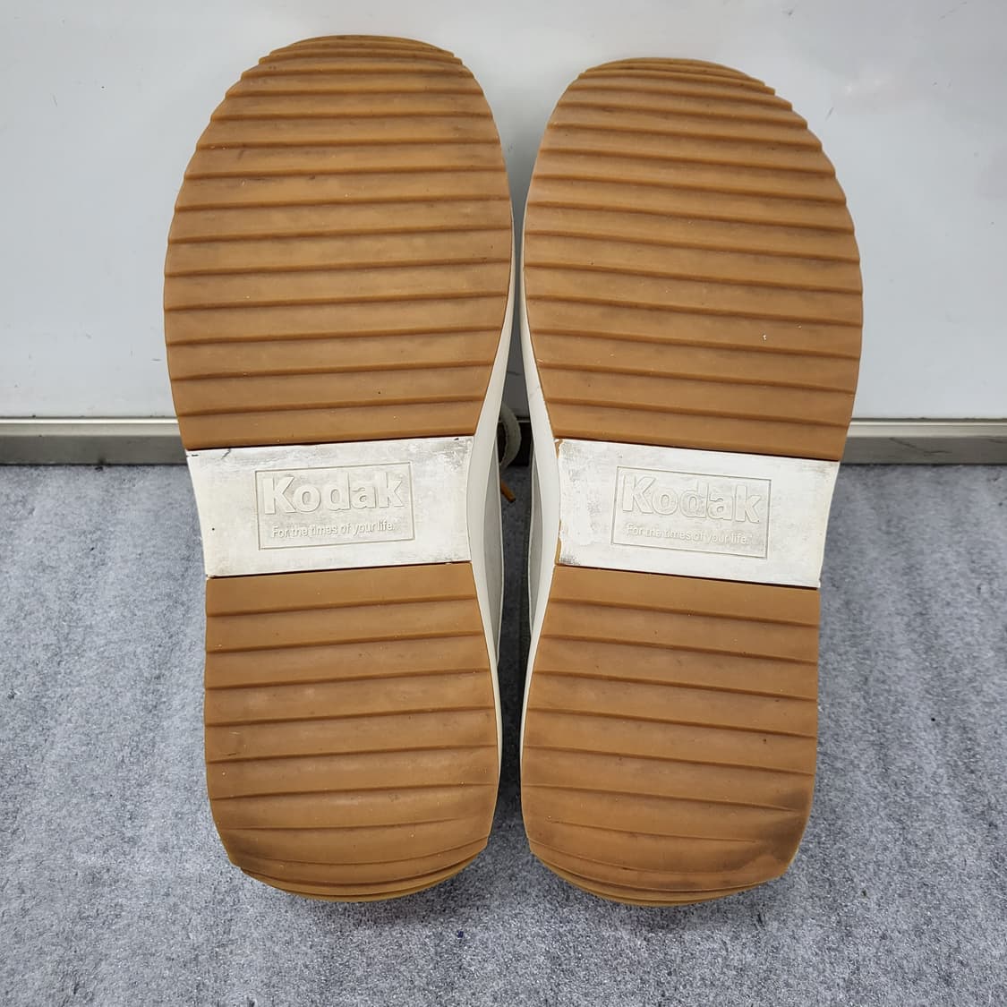코닥 정품 스니커즈 250mm 카키 상품이미지9