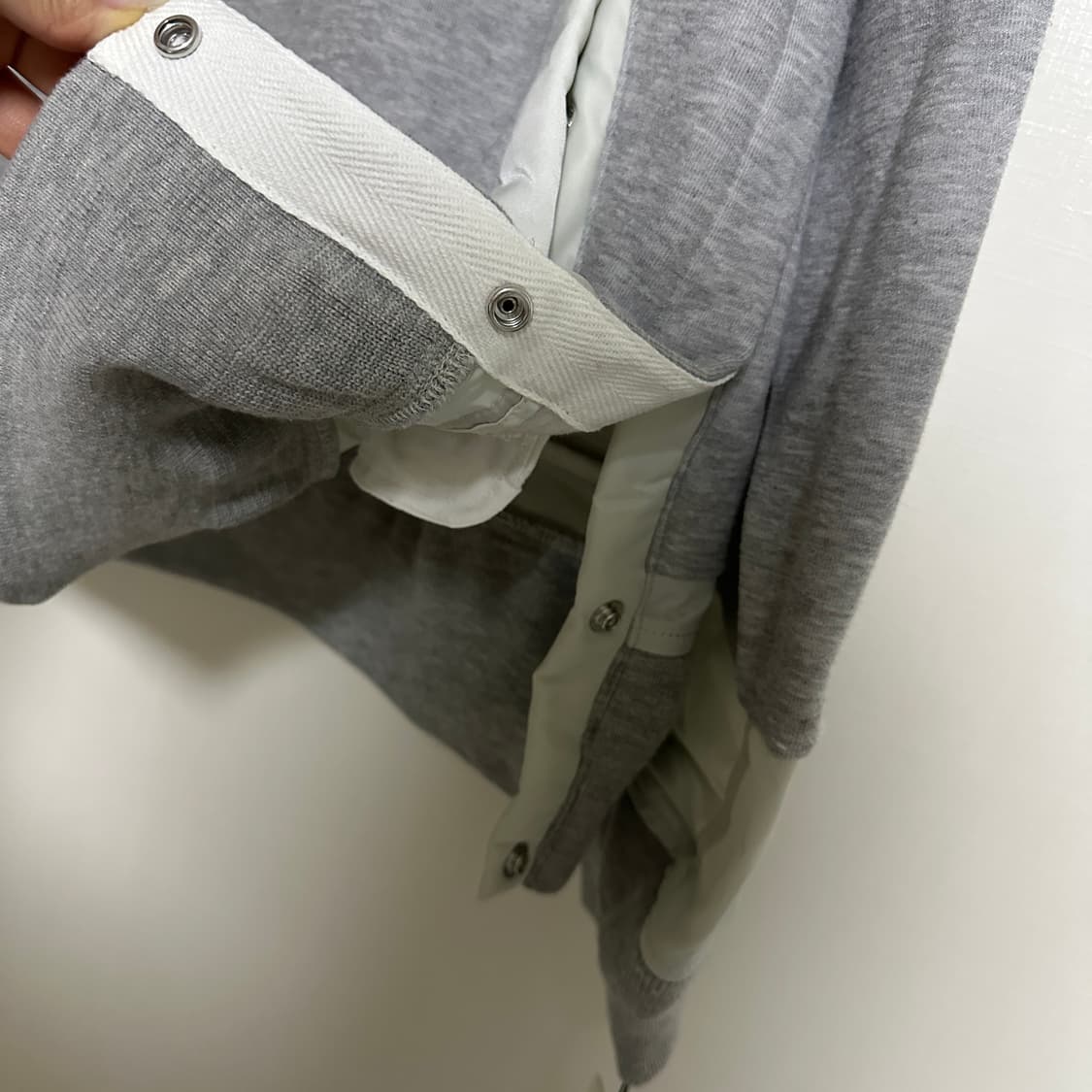 [새상품] Sacai 사카이 스웻셔츠 2사이즈 상품이미지8