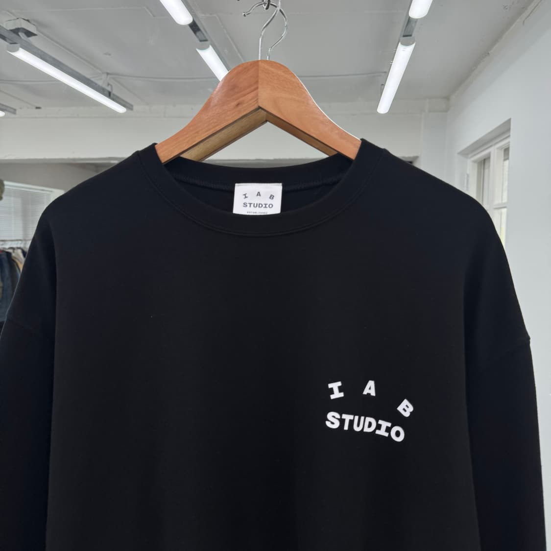 아이앱스튜디오 롱슬리브  상품이미지3