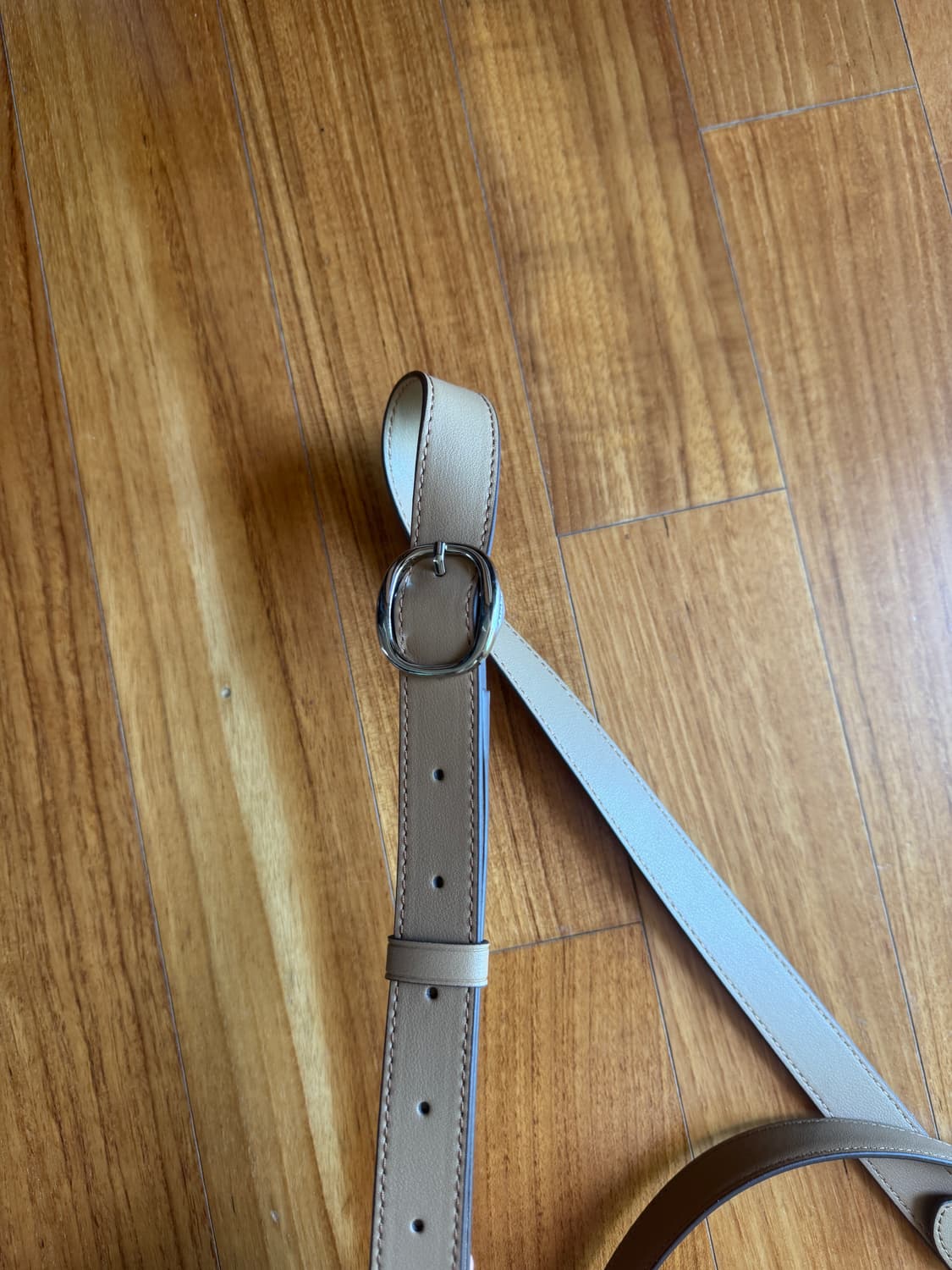 코치 줄리엣 스웨이드 숄더백 상품이미지3