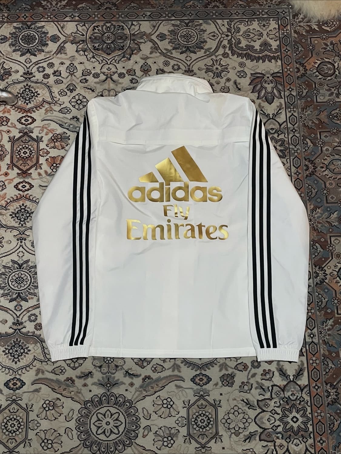 아디다스 레알마드리드 바람막이  상품이미지2