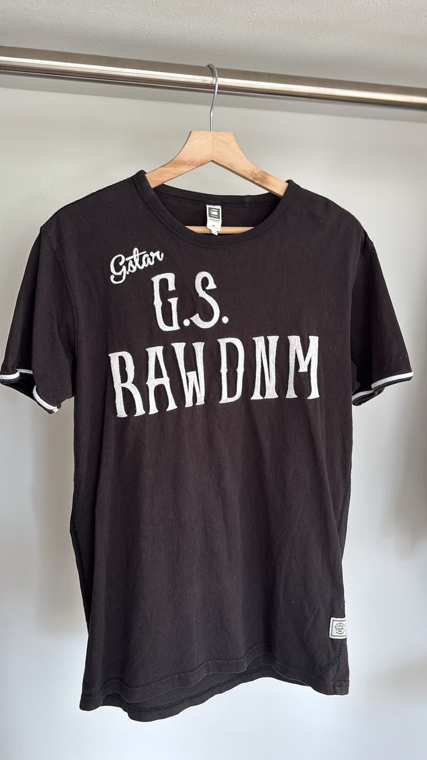 Typo Stitch Tee 상품이미지2