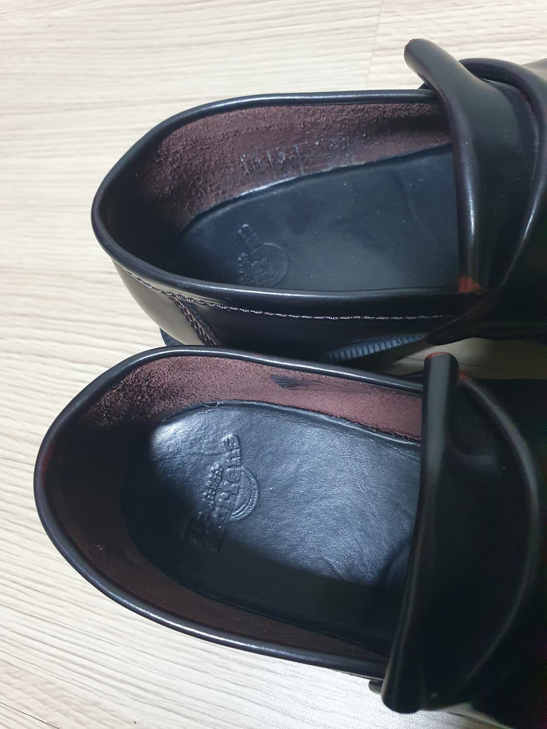 닥터마틴 버건디 아드리안 로퍼 230 상품이미지8