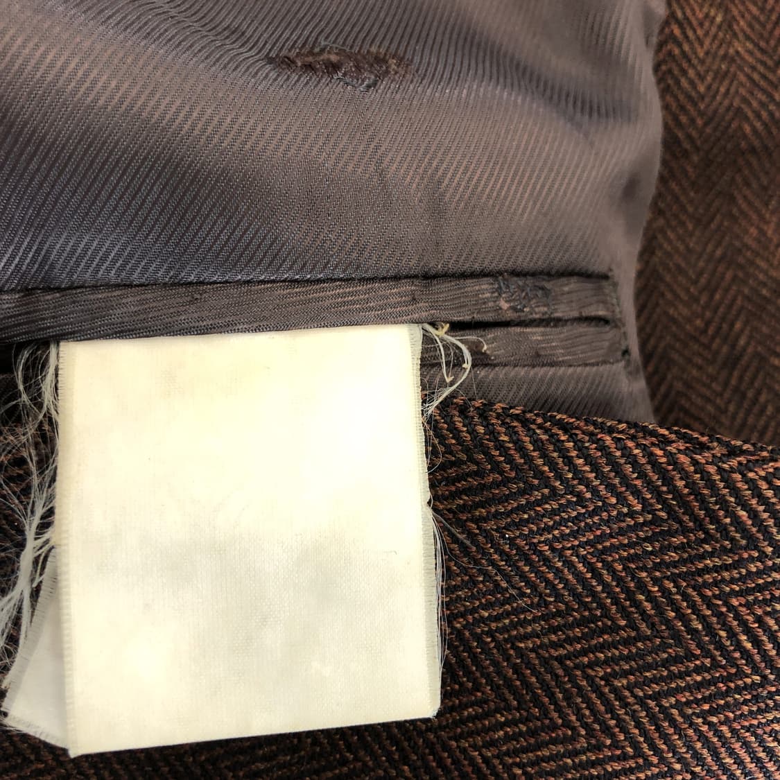 지방시 먼시어 헤링본 캐시미어혼방자켓 95 상품이미지8