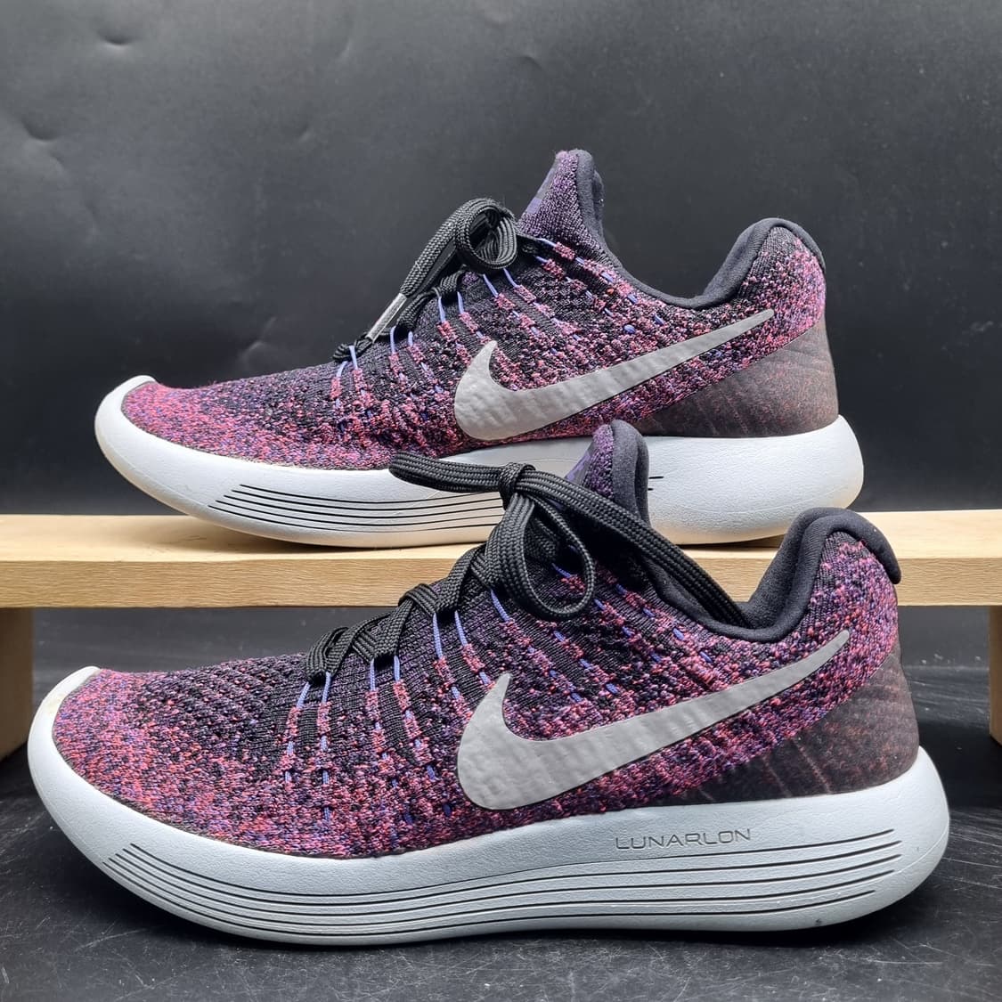 나이키 루나에픽 플라이니트 여성런닝화230 상품이미지1