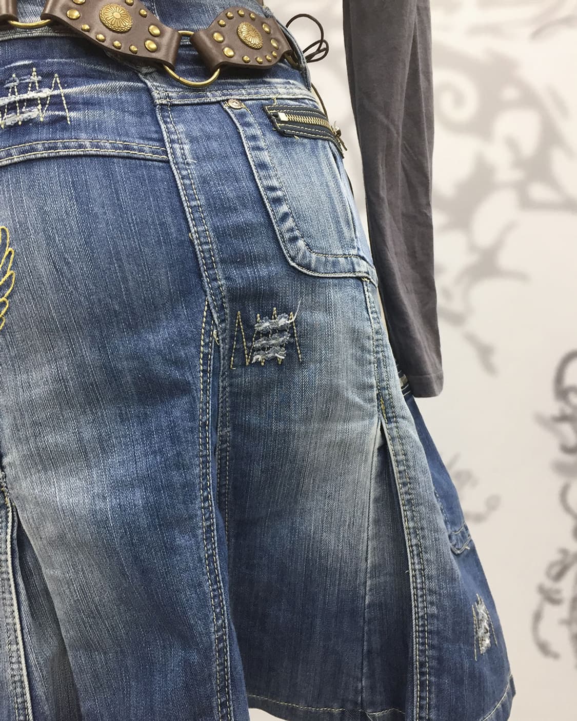 00s Wing Patch Detail Denim Midi Skirt 상품이미지6