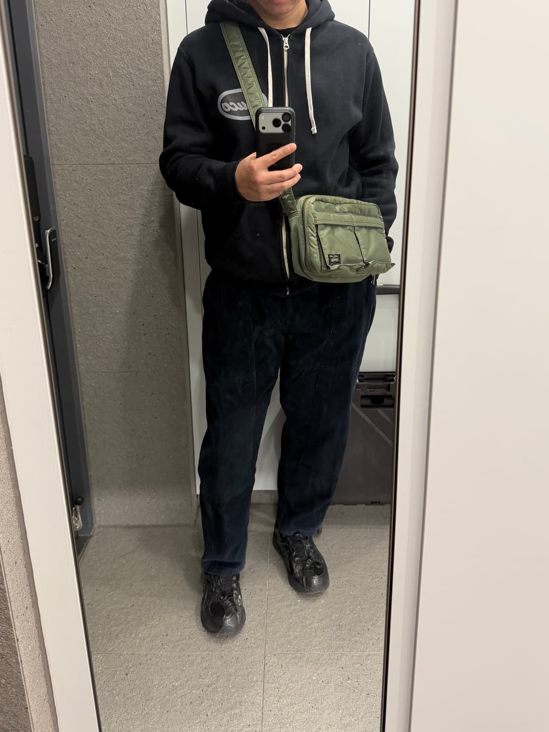 포터 탱커 숄더백 s 세이지그린 상품이미지9