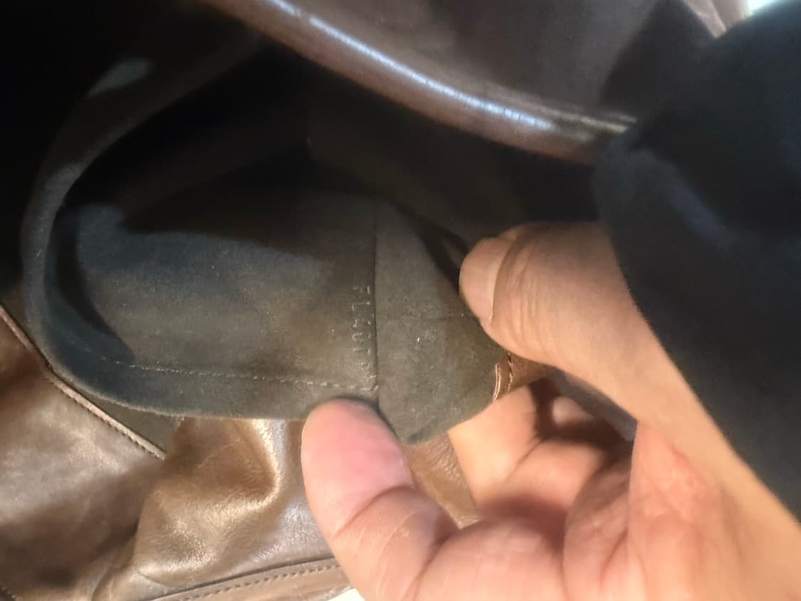 정품 루이비통 한정판 파리수플 위스퍼 토트백 팝니다 상품이미지10