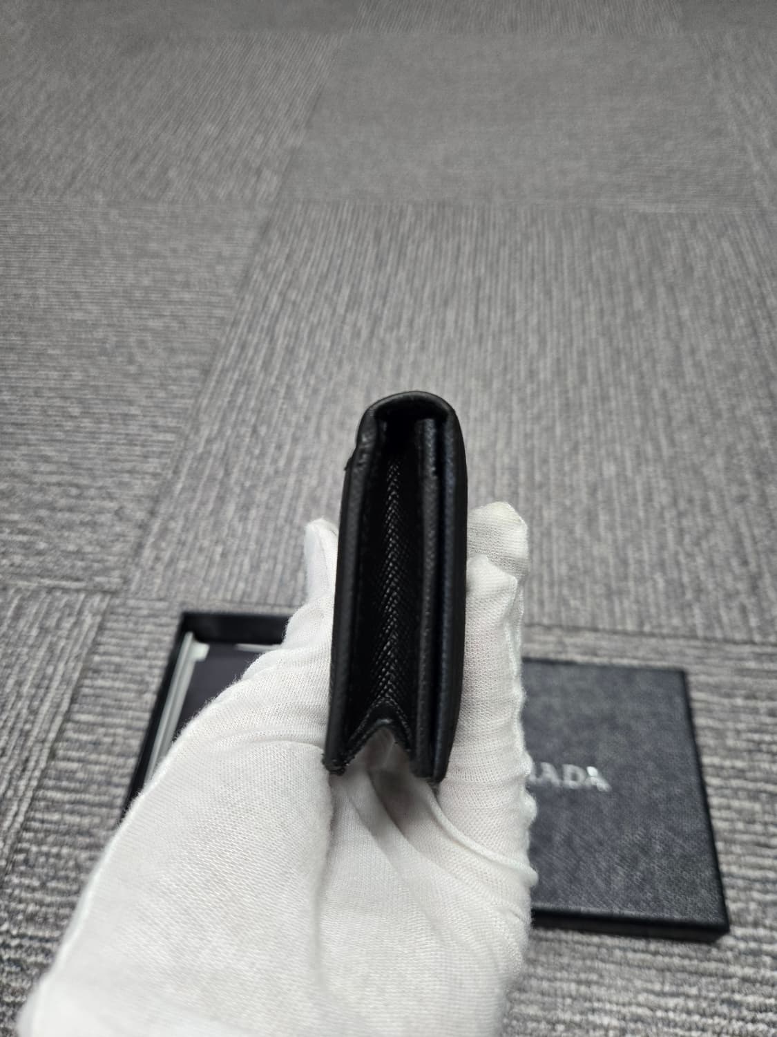 [정품][특가] 프라다 사피아노 반지갑 상품이미지3