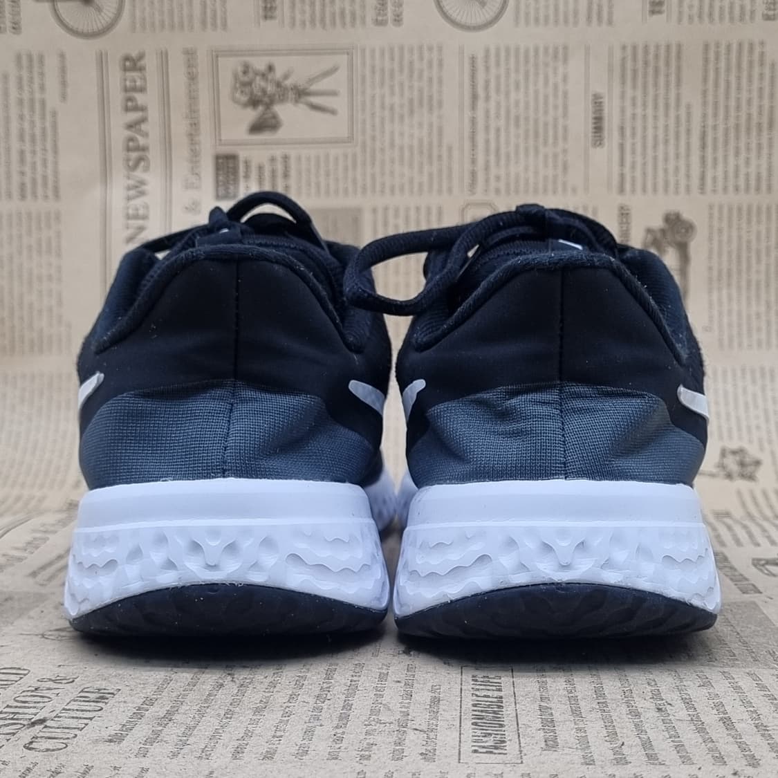 나이키 레볼루션5 여성런닝화230 상품이미지4