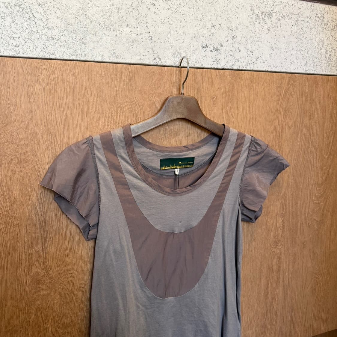 빈티지 코튼 반팔 티셔츠 배색 라인 라운드넥 디테일 레귤러핏 브라운  상품이미지3