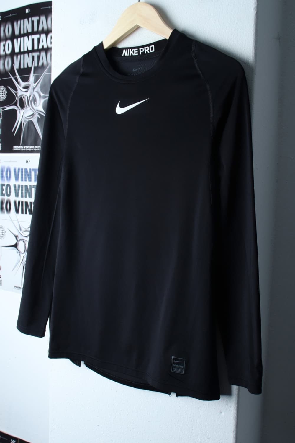 (L-XL) 나이키 긴팔티셔츠 기능성 블랙 스우시 프로 운동-H31760 상품이미지1