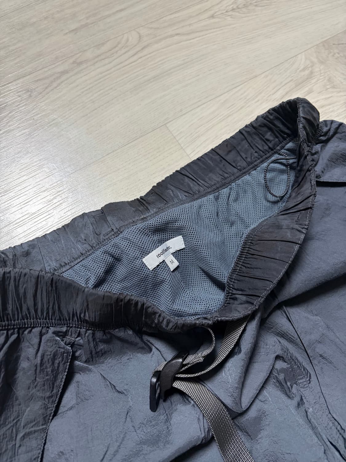 루트파인더 파라슈트 팬츠 그레이 M사이즈 판매 상품이미지2