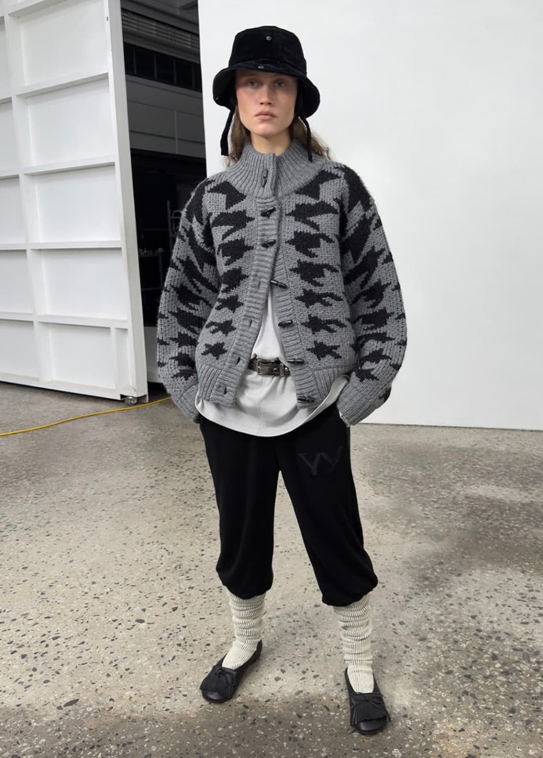 오픈와이와이 하운드투스 가디건 그레이 M 상품이미지2