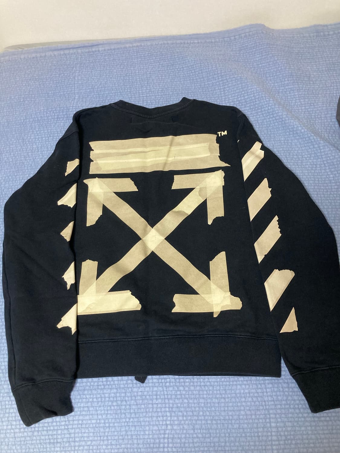 오프화이트 테이프 애로우 맨투맨 상품이미지1