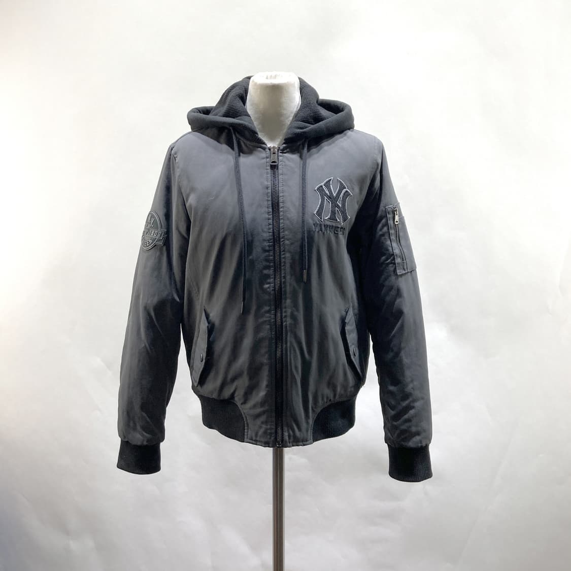 MLB 여성 빅로고 자수 뉴욕양키즈점퍼 85  상품이미지1