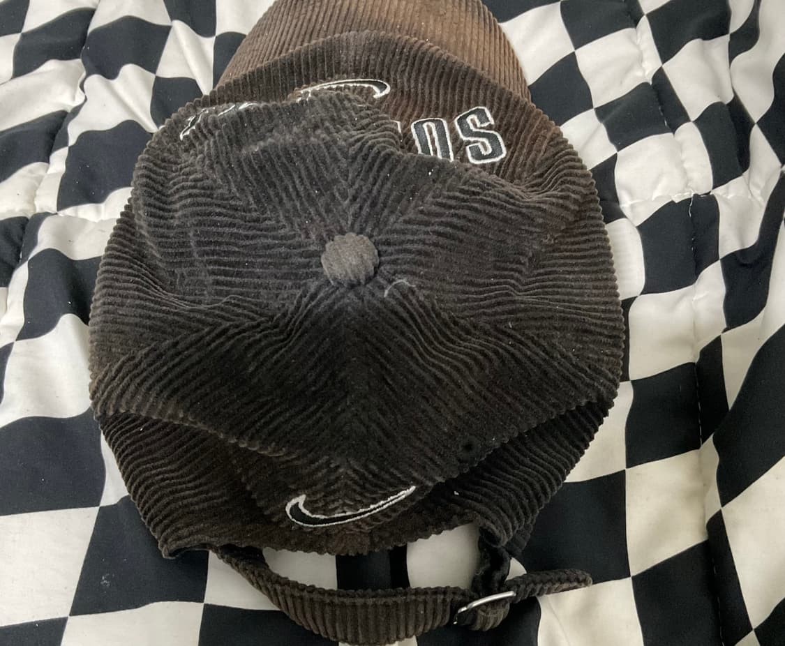 슈프림 나이키 코듀로이 6패널 캡 판매 상품이미지4