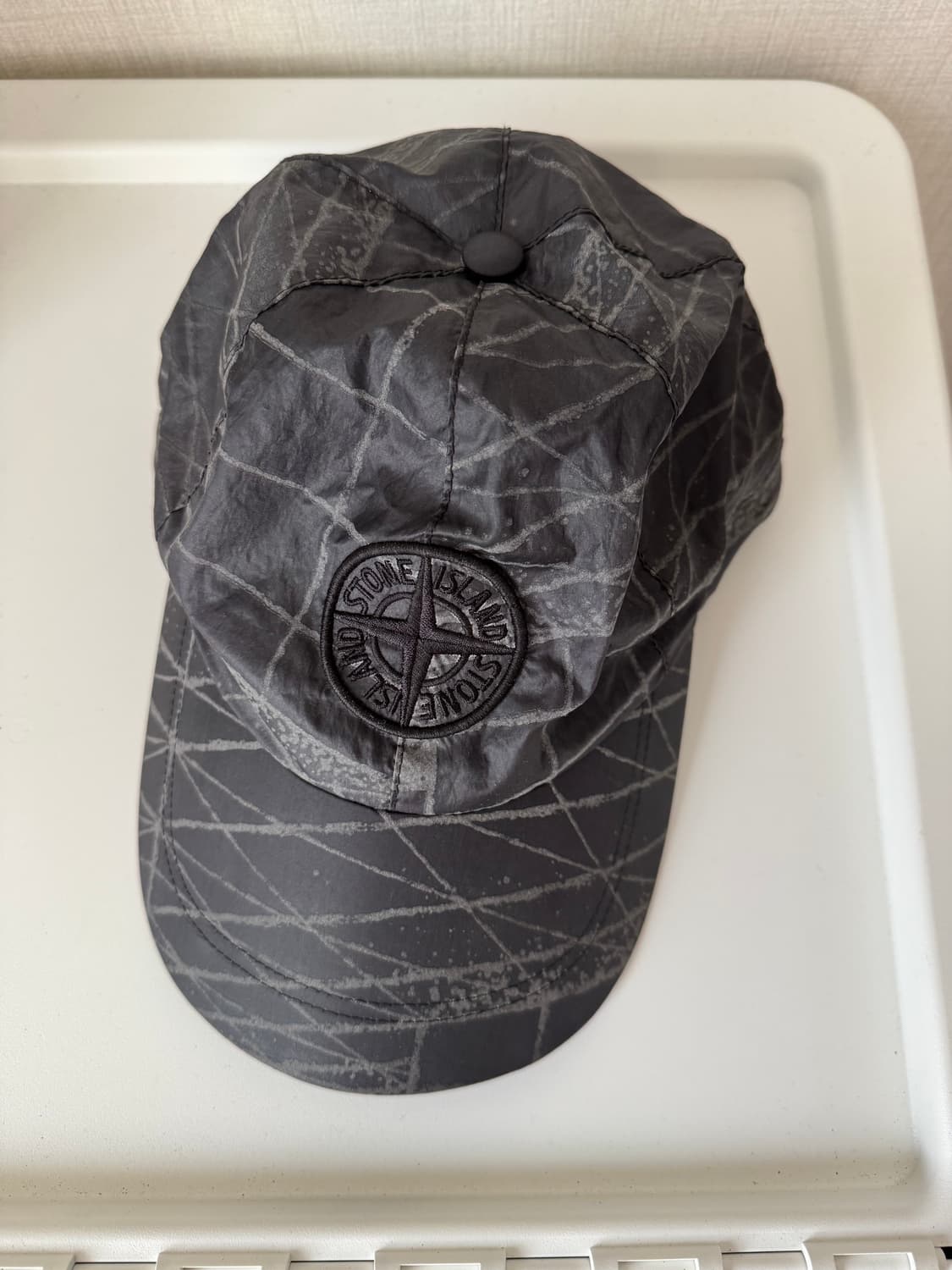 스톤아일랜드 리플렉티브 캡 상품이미지1