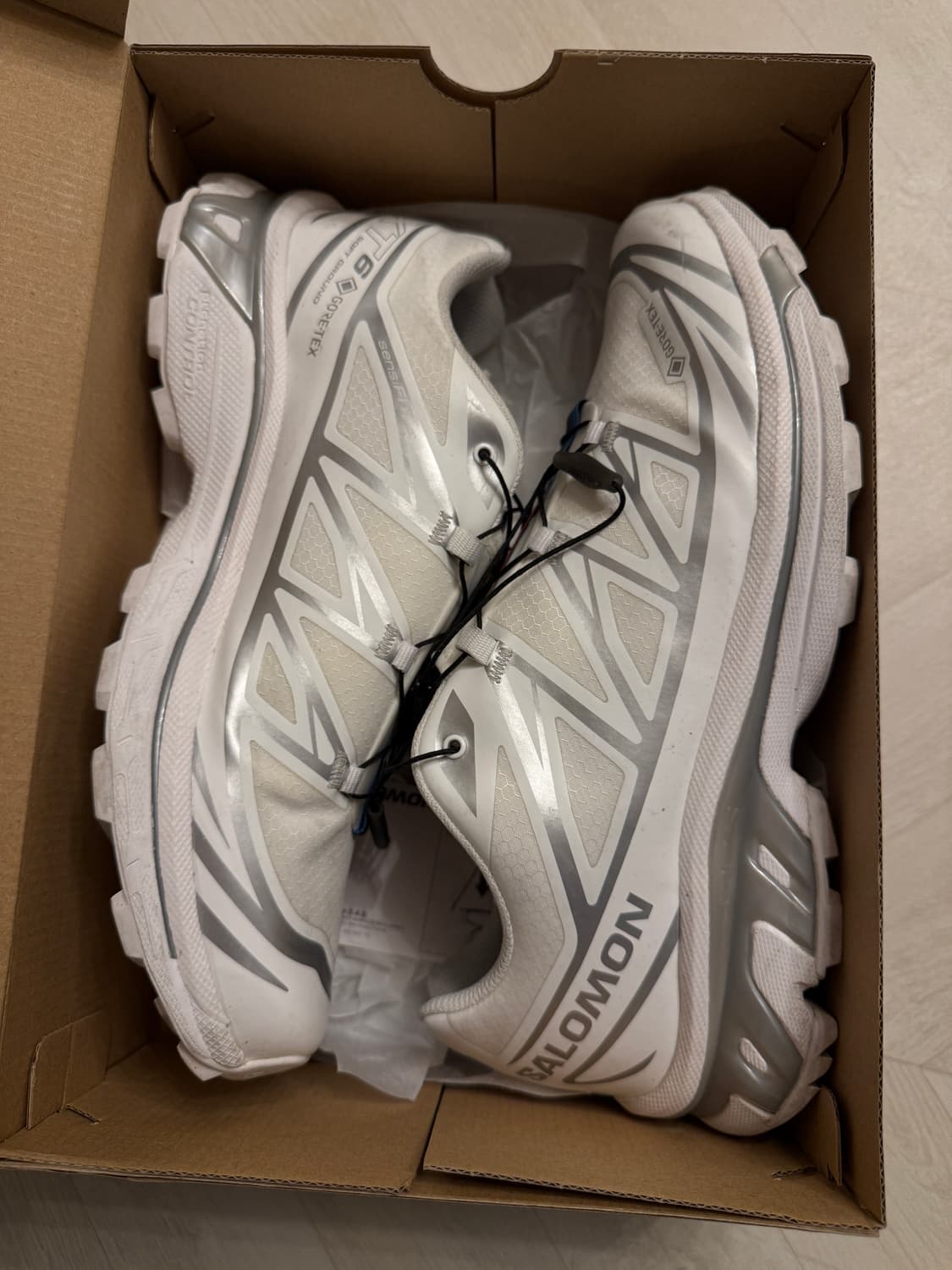 살로몬 xt-6 gtx 고어텍스 화이트 상품이미지1